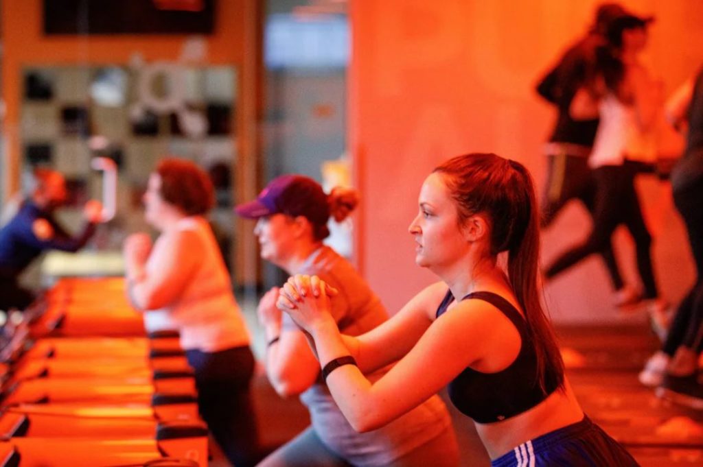 Restaurants, gyms reopen in Ontario as COVID-19 restrictions ease Social Sharing