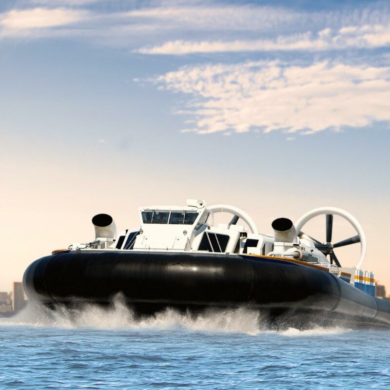 Group Plans High Speed Hovercraft Link from Niagara to Toronto