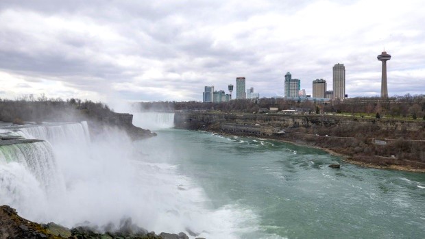 Ontario Refurbishing Hydroelectric Stations in Niagara